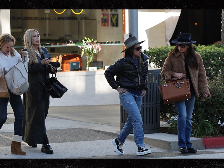 kyle richards morgan wade