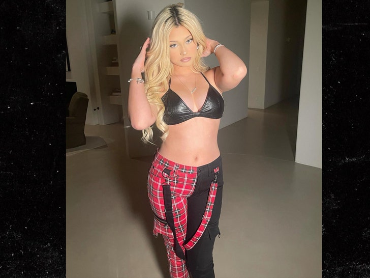 cb17ba4659b24ea8a6aefeaf0675e300_md alabama barker insta