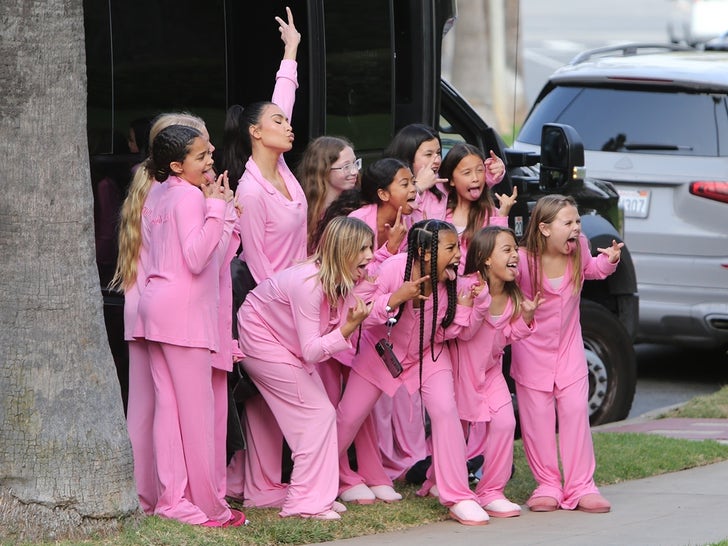 0615-North-West-Birthday-Party-Friends-photos-primary