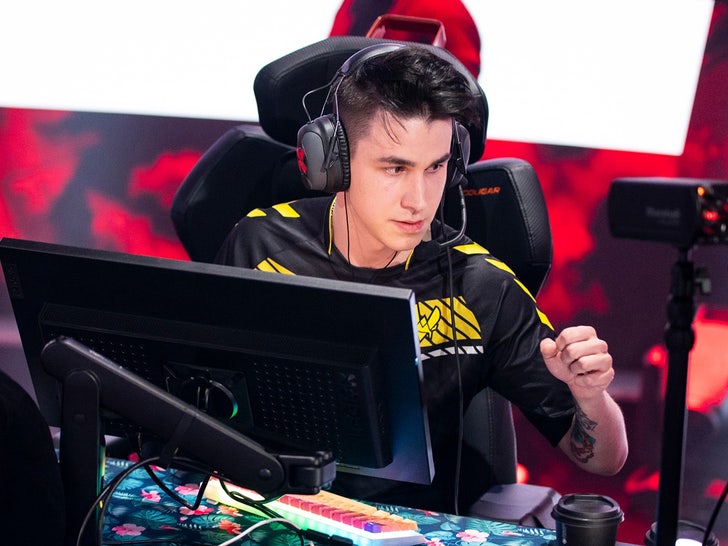 0608 Karel Ašenbrener facebook