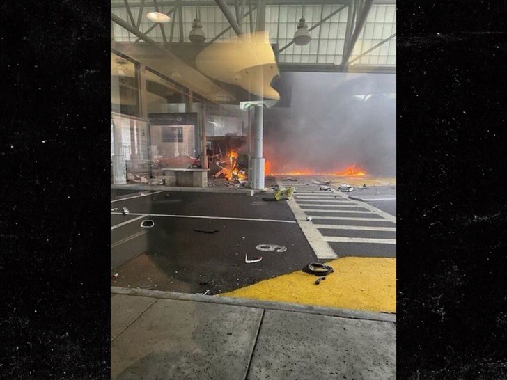 niagra falls us canada border explosion twitter 2