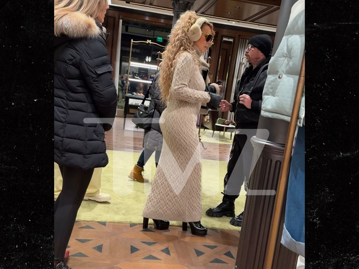 d236c27897b34621b486c452a4071553_md Mariah Carey Gets Celeb Treatment, Shuts Down Gucci Aspen