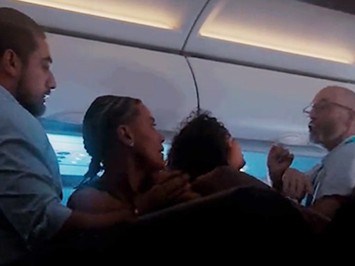 d63471eb6a7d4755bf20477d75aefb2d_md 071323-frontier-freakout-women-primary-v2