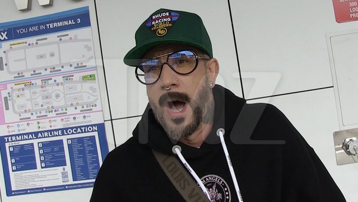 d6b73e45c62149dfb18dc9aa6d9c08b1_md-1 042423-aj-mclean-kal