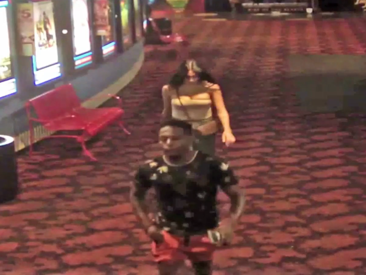 d72e7ba79a714045b84c7fd7e143eb8b_md theater fight suspect