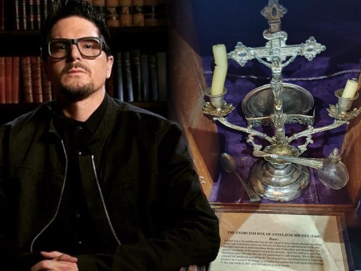 1003 Zak Bagans exorcism box of annalise