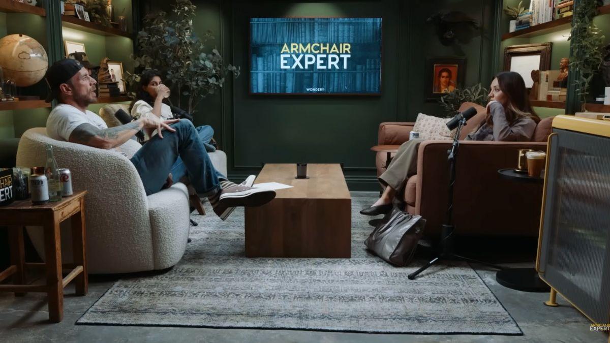 Photo of Dax Shepard and Kaley Cuoco