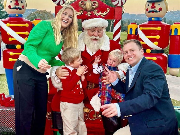 1213-Stars-With-Santa-Sub1