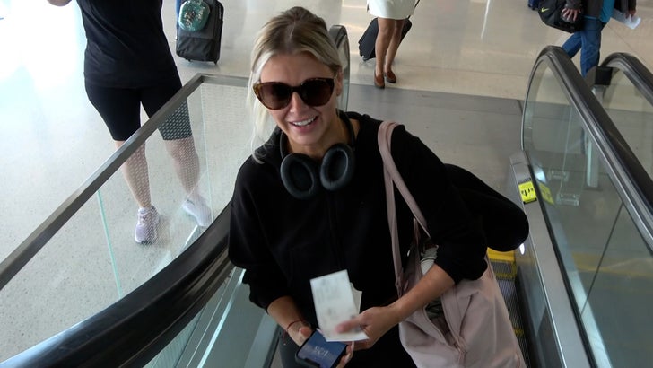 060923-ariana-madix-kal