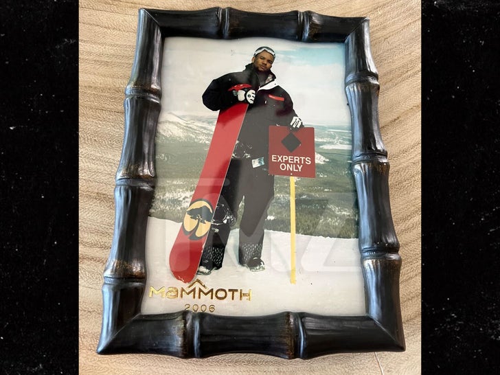 0720-the-game-starage-unit-auction-items-primary-4