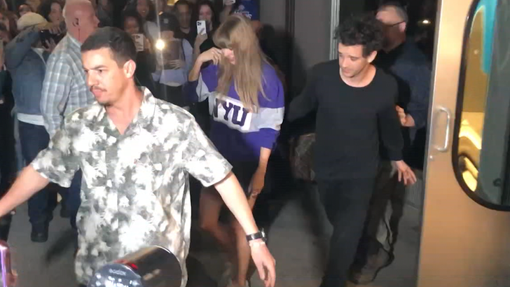 e52f9afe178248b68bcc6f149e701090_md-1 051623-taylor-swfit-kal-v2