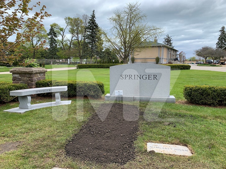 jerry-springer-tombston