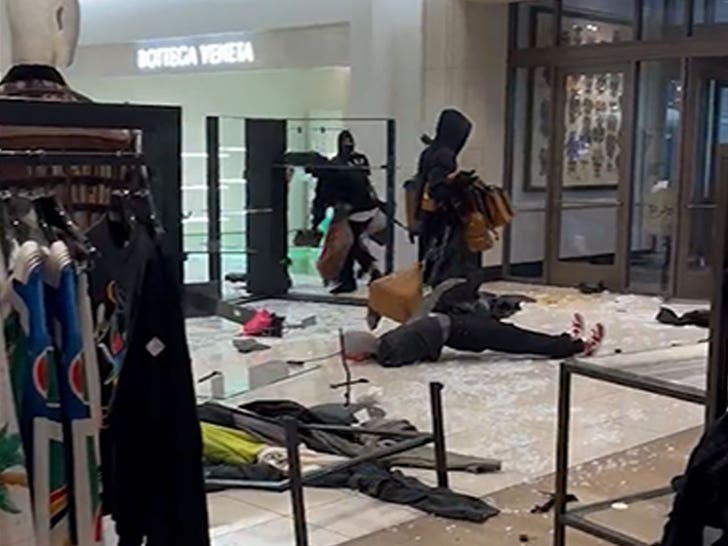 081323-smash-and-grab-3