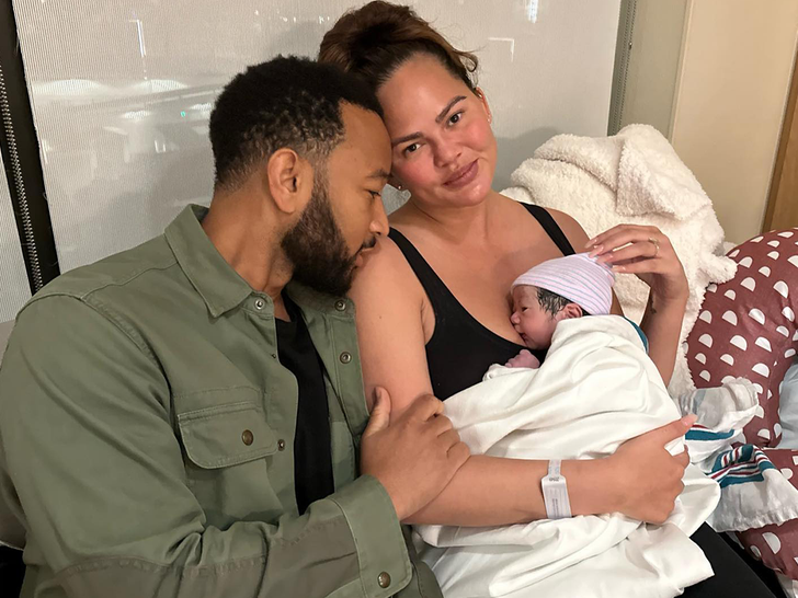 John Legend chrissy teigen baby
