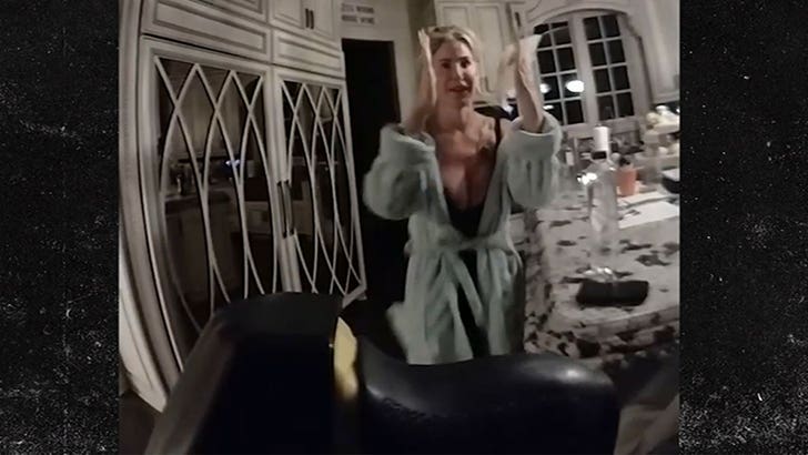 072023-kim-zolciak-kal