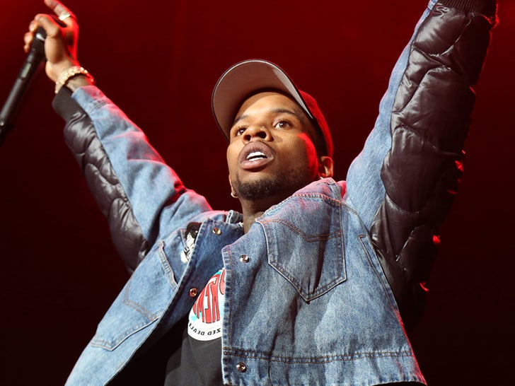 Tory Lanez Performance Pics