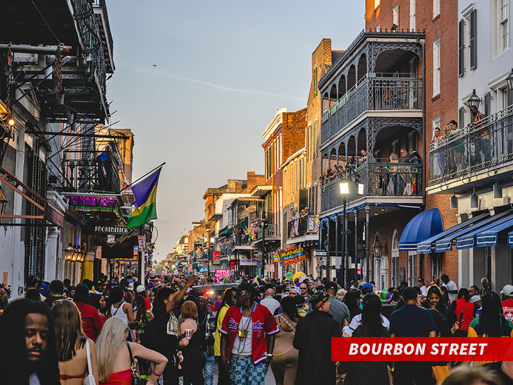 f25c501b48fb40ffbfaaa06c0f567b6d_md Bourbon Street