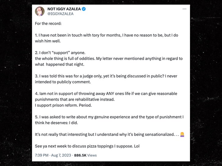 f31b01dbbbec40eb842d3f35566ea4ed_md iggy azalea