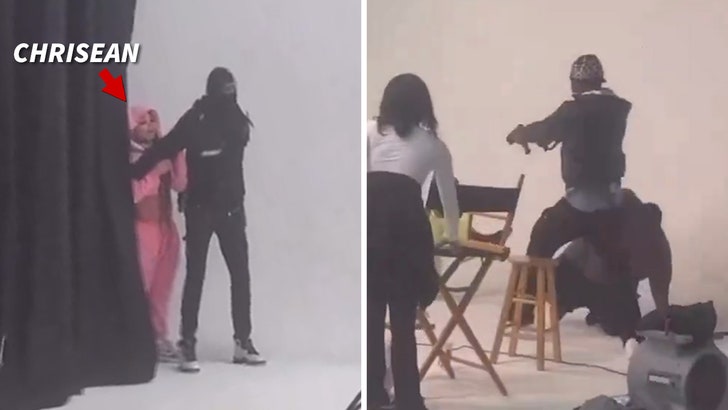 011724_chrisean_rock_guns_kal