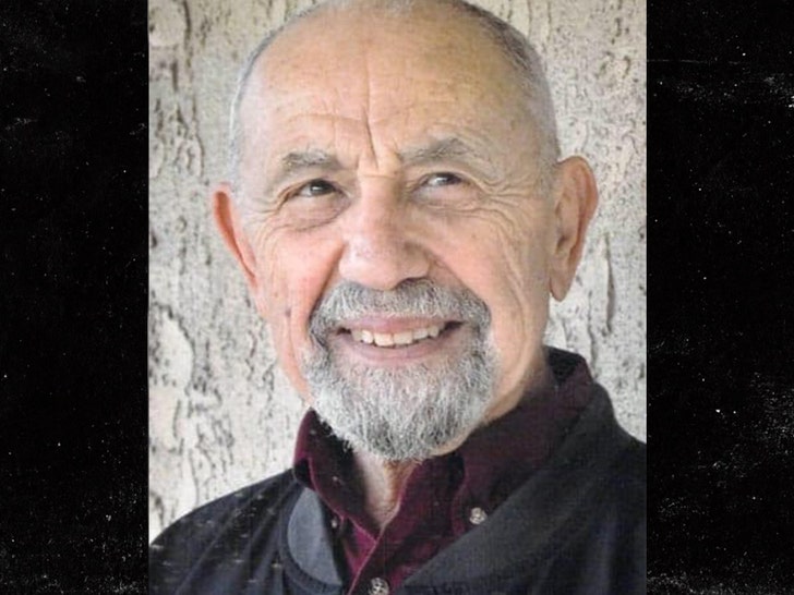 f5e2d16ffc86490893e7dc53f62ee85a_md lew palter cal arts theatre 1