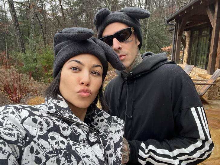 Kourtney Kardashian and Travis Barker Together
