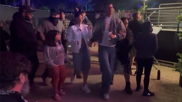 041523_kylie_jenner_kal