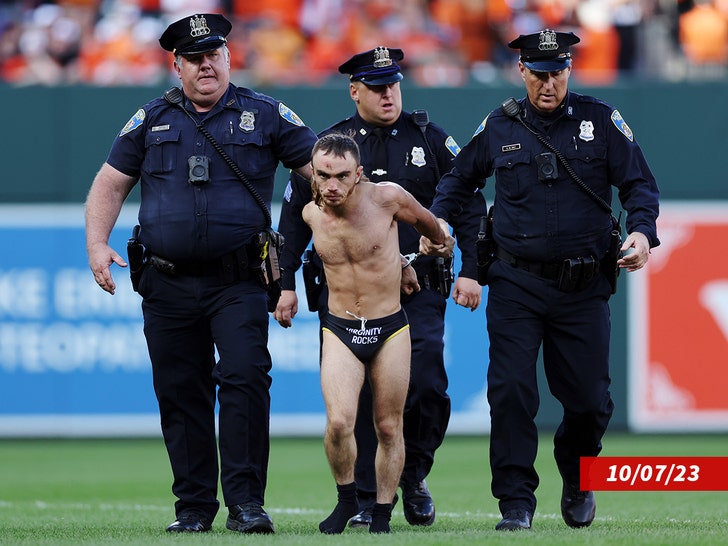 Baltimore Orioles Texas Rangers streaker