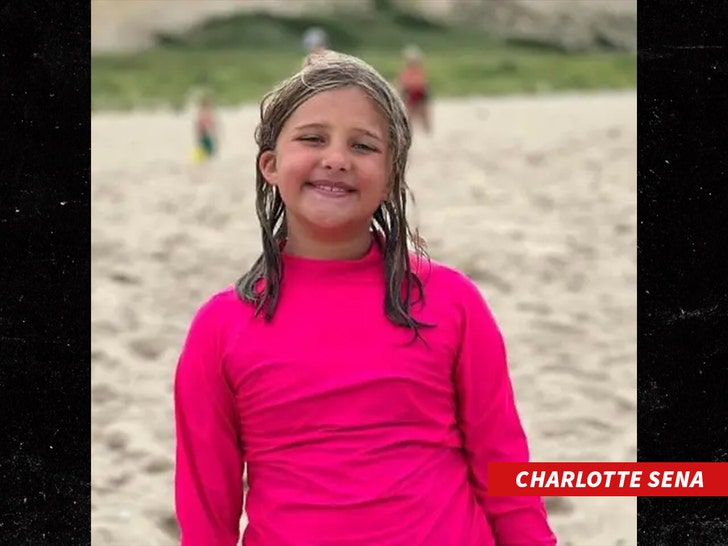 Charlotte Sena no credit 1