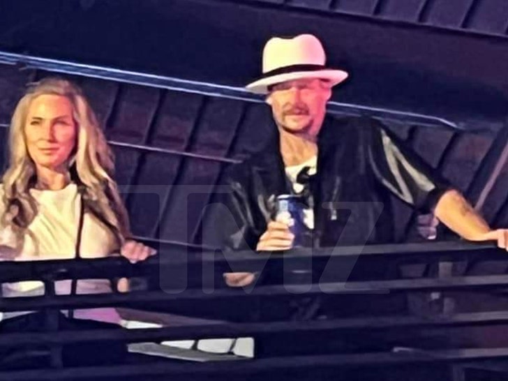 kid rock drinking bud light