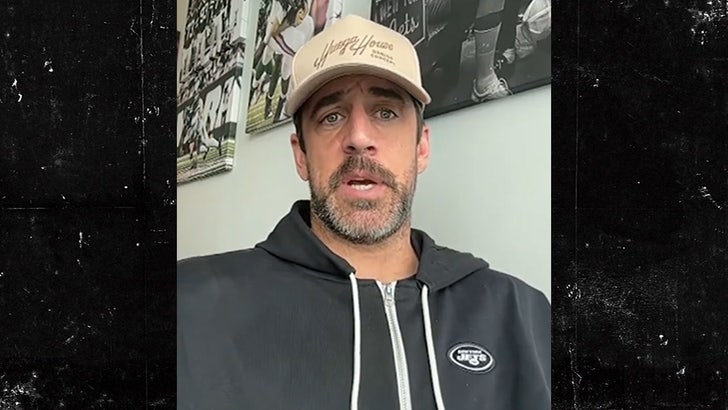 112823_aaron_rodgers_kal