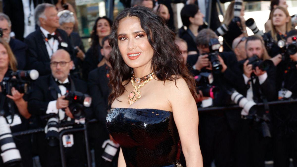 Salma Hayek delivered a memorable dance sequence in 'From Dusk Till Dawn' before the story revealed its vampire twist.