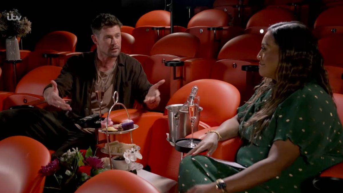 Photo of Alison Hammond and Chris Hemsworth