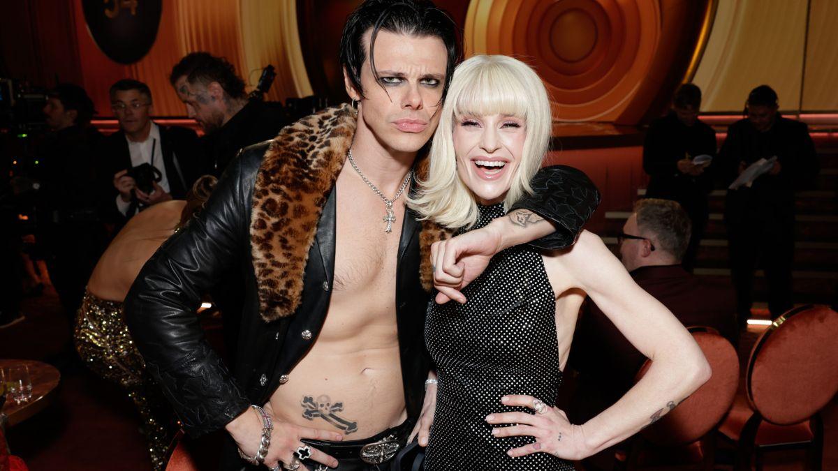 Photo of Kelly Osbourne and Yungblud