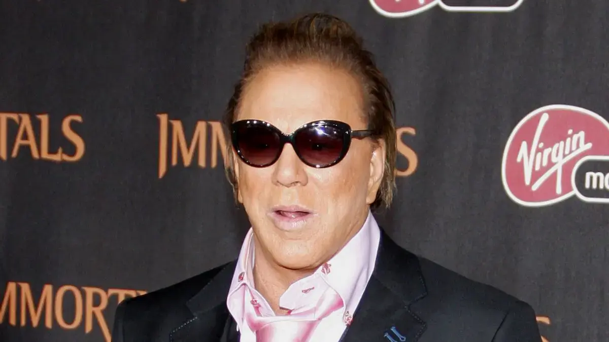 mickey-rourke-eric-dane-death-1771612094202 Mickey Rourke posted and then deleted an Instagram message about Eric Dane.