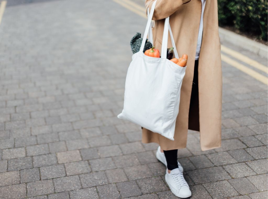 shop_less plastic roundup_hero