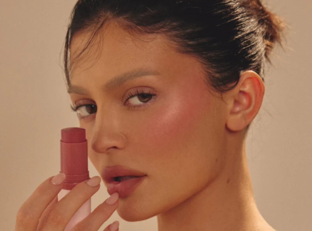 Shop Kylie Jenner 5 Minute Beauty Routine