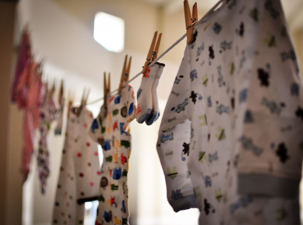 shop_baby sprinkle gifts_hero