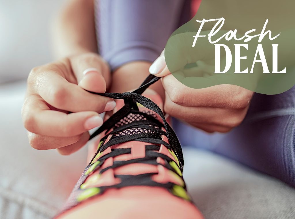 shop_nordstrom rack nike sale_hero