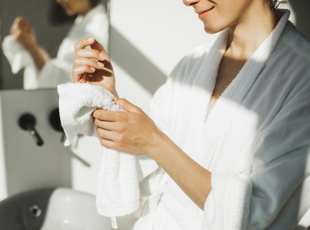 Shop Amazon Face Towel Breakout