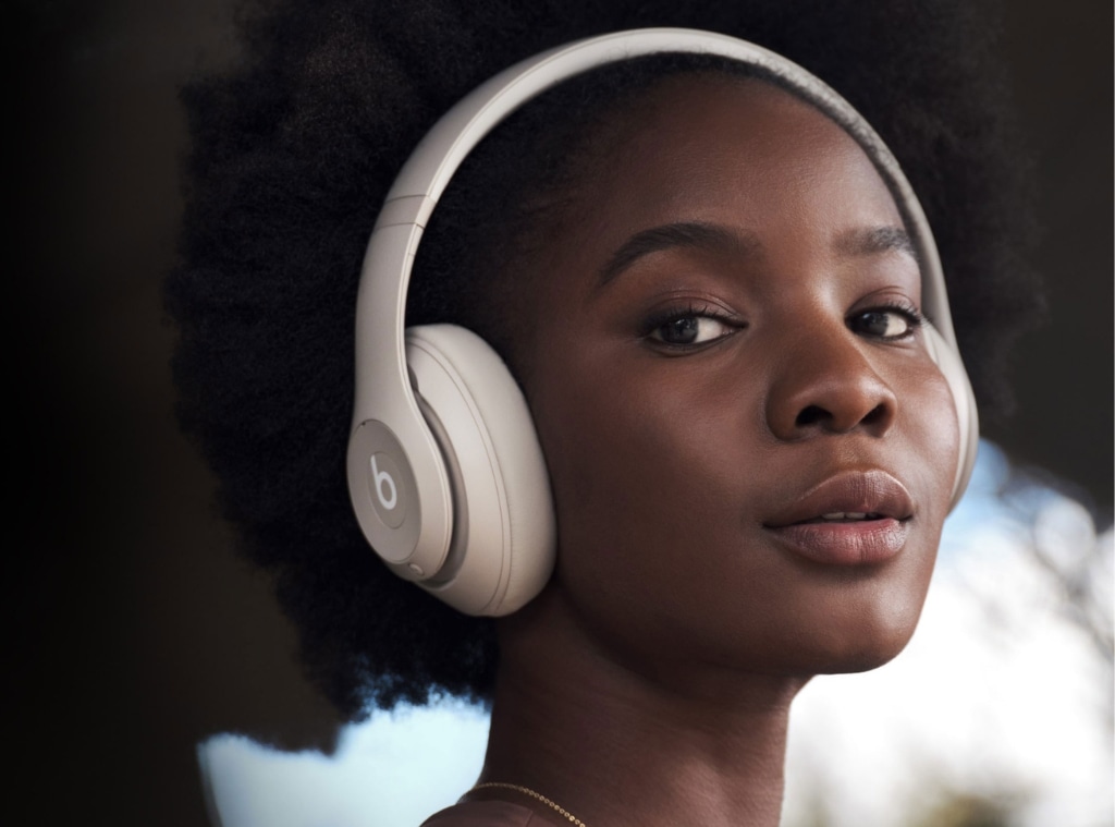 Shop Beats Headphones Deal - hero images