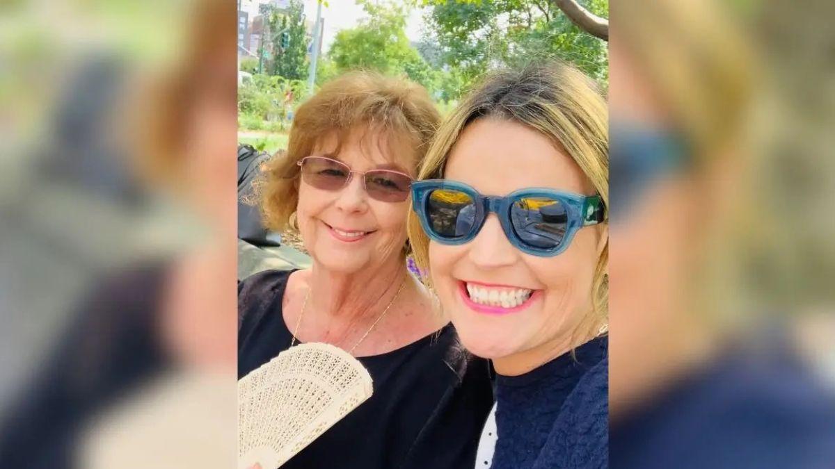 savannah-guthrie-mother-missing-arizona-2-1770041141693-1 Photo of Nancy and Savannah Guthrie