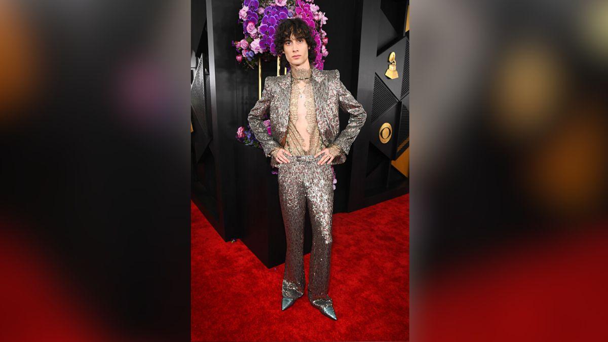 sombr-grammys-2026-1769994307448 Photo of SOMBR