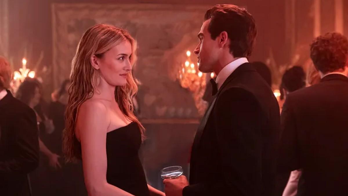 Photo of Sarah Pidgeon and Paul Anthony Kelly