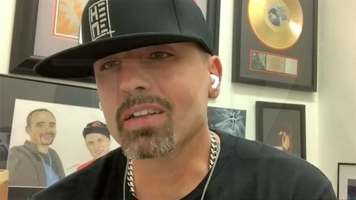 040723_brad_fischetti_kal